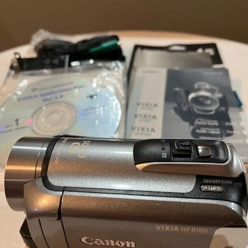Canon vixia hf